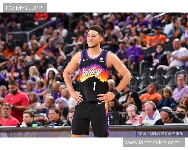 布克很高兴看到中文布克 有空间距离但中国赛是相遇的完美地方