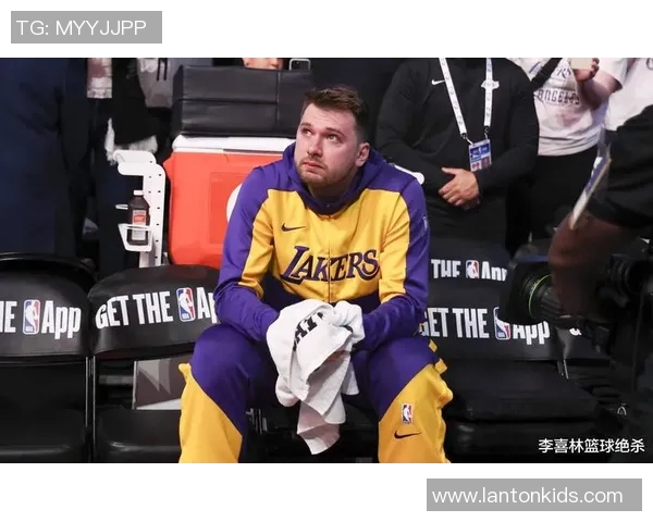 东契奇表现全面，詹姆斯缺席湖人角色或生变