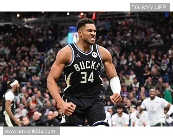 字母哥伤病结果出炉!左腹股沟拉伤,核磁结果乐观仍引雄鹿担忧 字母哥伤病结果出炉!左腹股沟拉伤,核磁结果乐观仍引雄鹿担忧