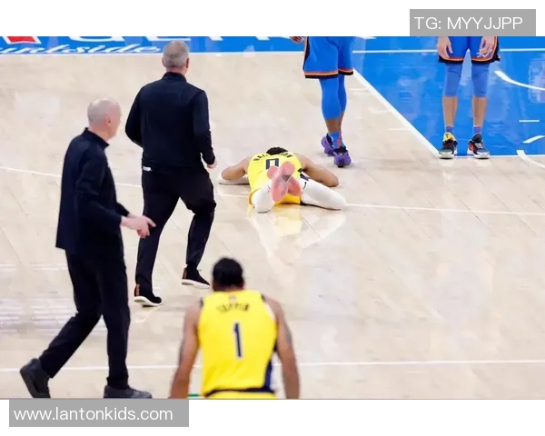 跟腱撕裂6个月！哈利伯顿：希望能在月底前开始进行一对一的训练