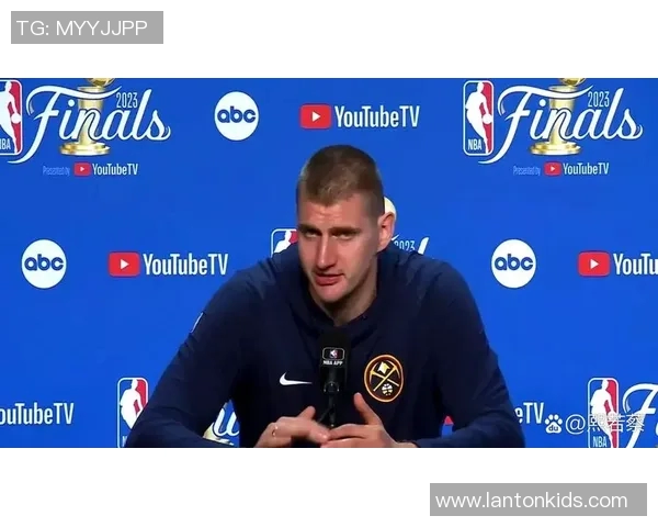 媒体人:有约基奇掘金是夺冠级别的球队 没有就是附加赛级别 媒体人:有约基奇掘金是夺冠级别的球队 没有就是附加赛级别