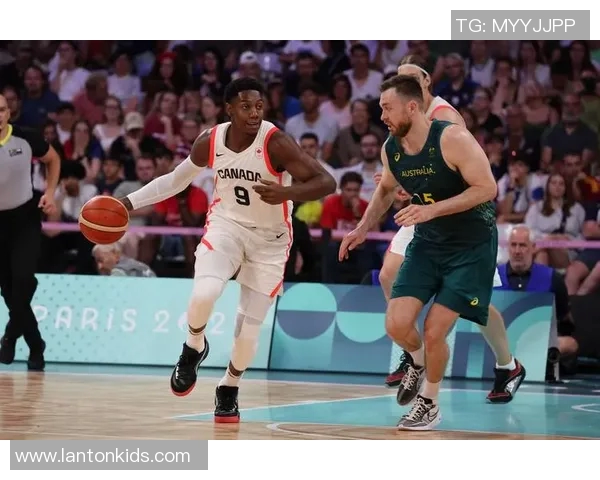 兰德尔25投14中空砍39分，里德替补拿下25分10篮板