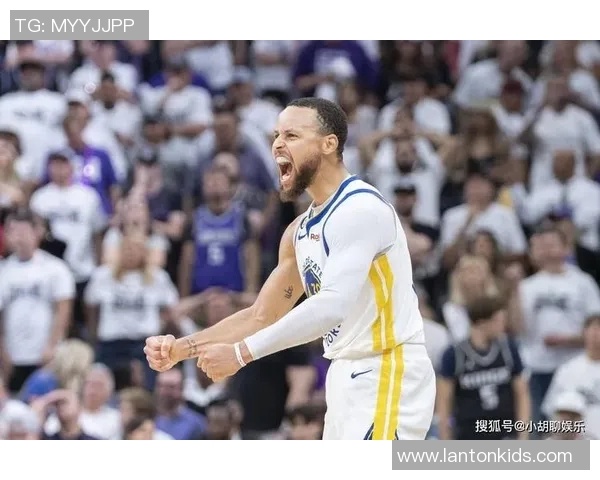 库里:我很清楚各种交易传闻,但当下我的重心只在如何赢球上 库里:我很清楚各种交易传闻,但当下我的重心只在如何赢球上