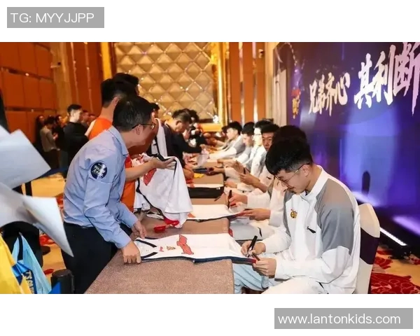 宏远男团,这都帅成啥样了 宏远男团,这都帅成啥样了